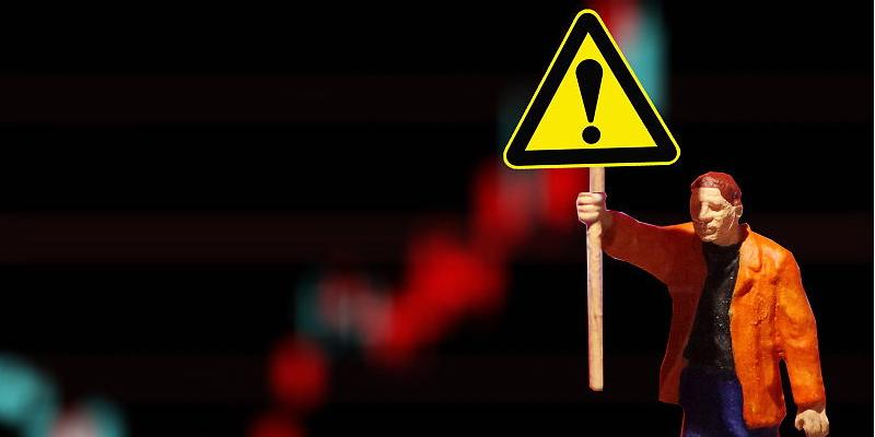 恒潤(rùn)達(dá)生研發(fā)獨(dú)立性、持續(xù)性引關(guān)注:向?qū)嵖厝私杩钌锨f(wàn)出資 重要研發(fā)人員投資同行