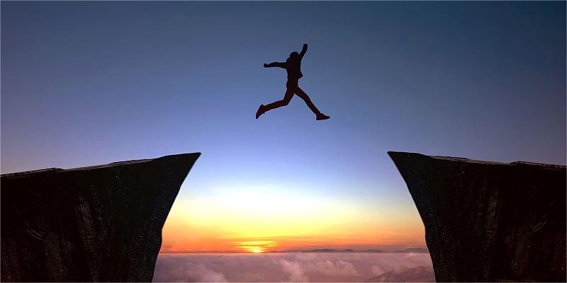 A股跨年行情蓄勢(shì)待發(fā) 科技成長(zhǎng)與消費(fèi)方向成焦點(diǎn)