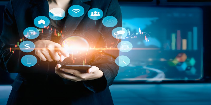 比亞迪 2 月穩坐銷冠寶座:總銷量超32 萬輛,宋家族2月狂銷12萬臺!